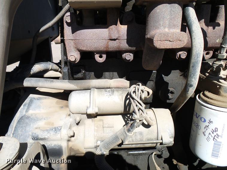 image for item DD6032 2002 Ingersoll Rand SD77-DXTF Single drum vibratory roller