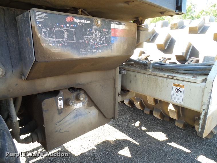 image for item DD6032 2002 Ingersoll Rand SD77-DXTF Single drum vibratory roller