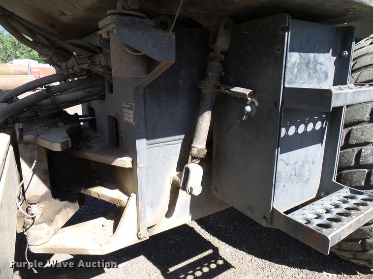 image for item DD6032 2002 Ingersoll Rand SD77-DXTF Single drum vibratory roller