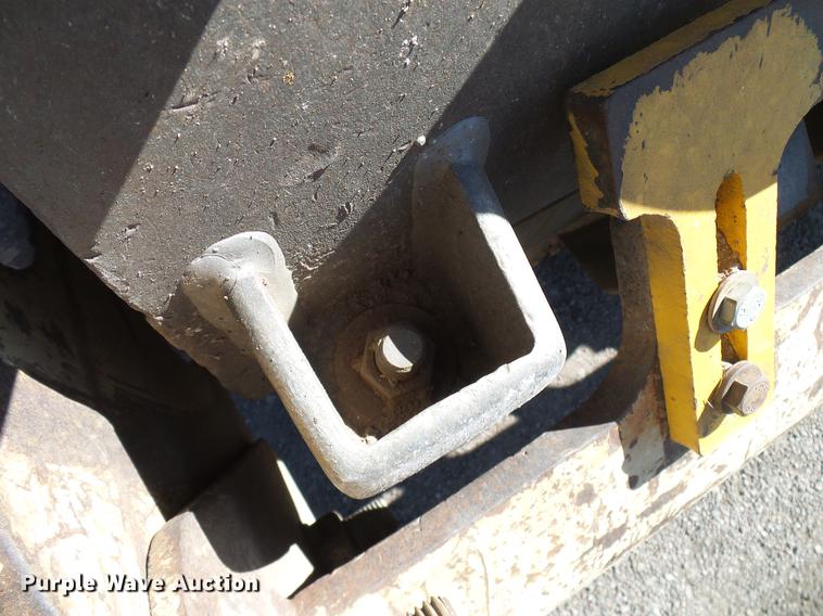 image for item DD6032 2002 Ingersoll Rand SD77-DXTF Single drum vibratory roller