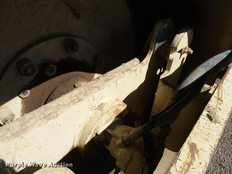 image for item DD6032 2002 Ingersoll Rand SD77-DXTF Single drum vibratory roller