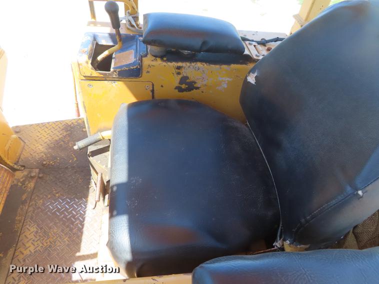 image for item DD6182 1978 Komatsu D31S-16 track loader