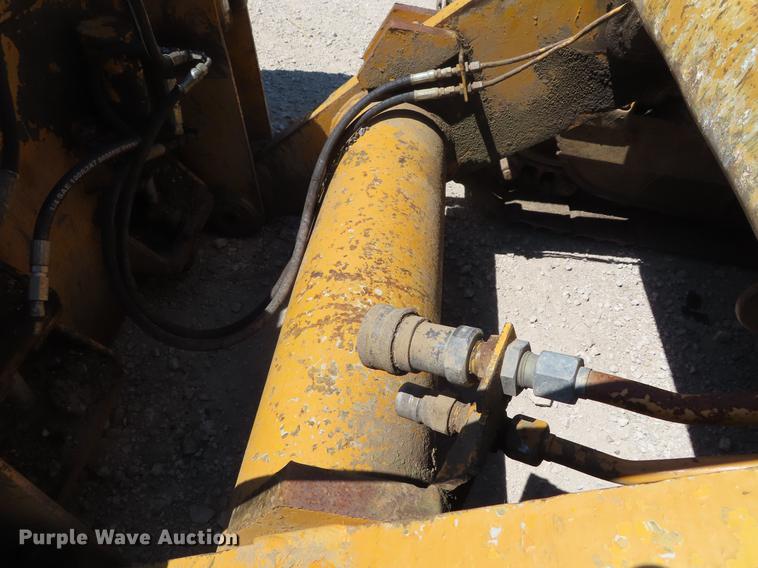 image for item DD6182 1978 Komatsu D31S-16 track loader