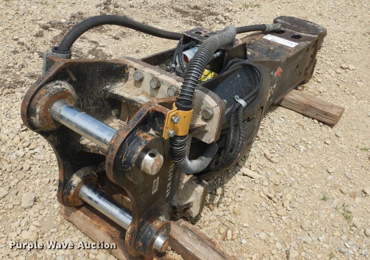 image for item DD6184 Caterpillar H115S breaker