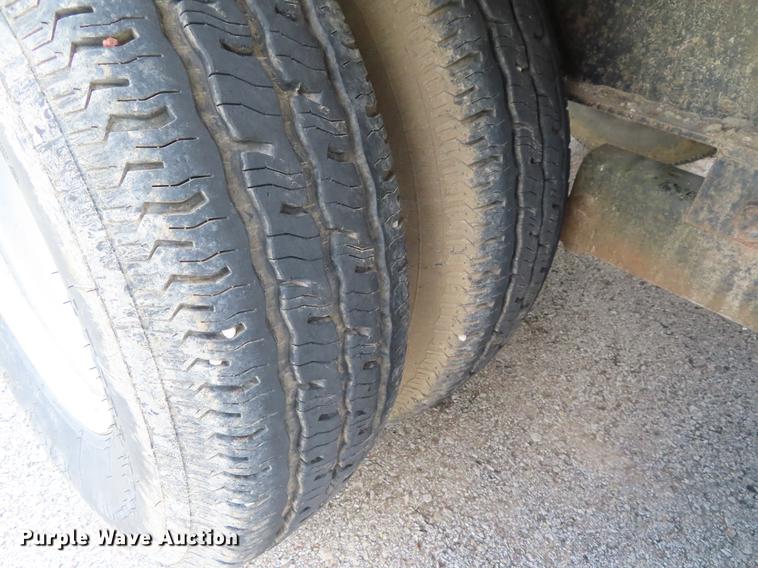 image for item DE3513 2000 PJ equipment trailer