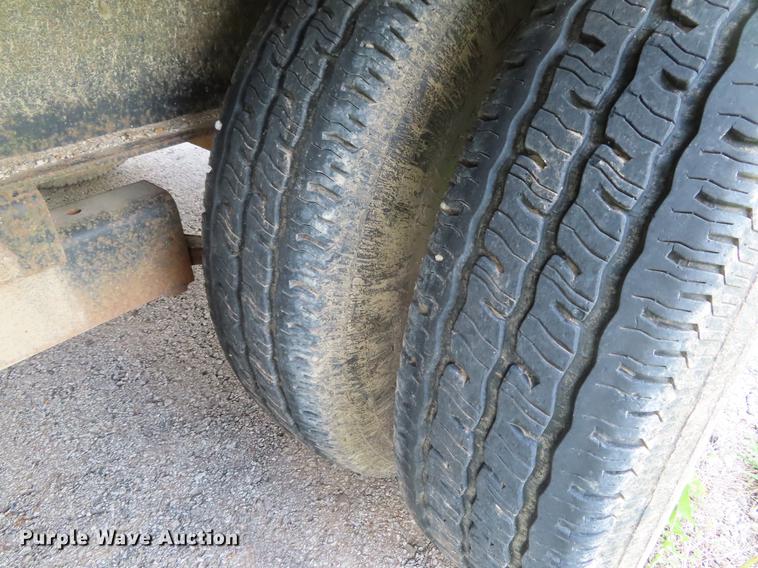 image for item DE3513 2000 PJ equipment trailer