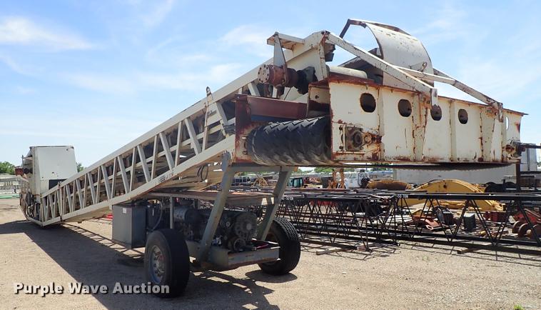 image for item DE5366 Felco backfill conveyor