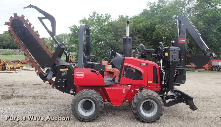 image for item DE5395 2015 Toro RT600 trencher