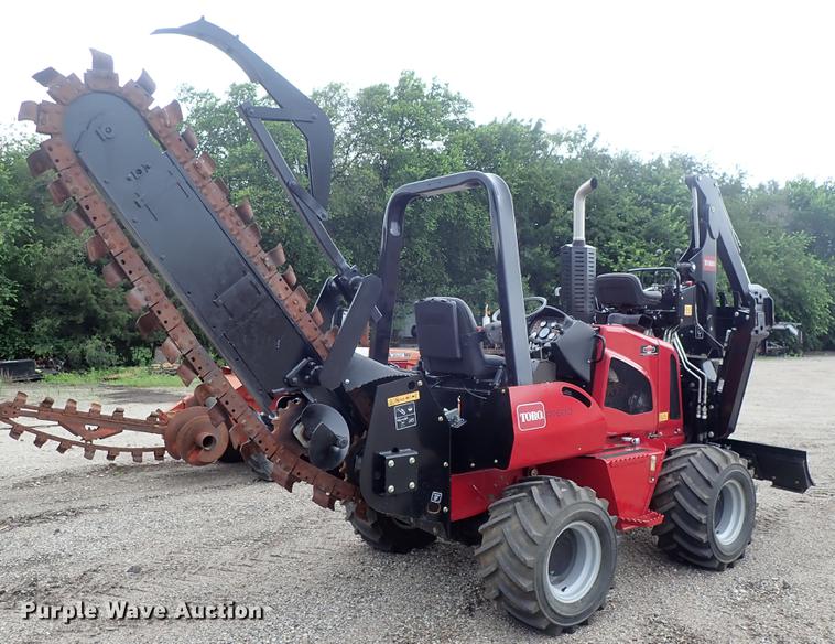 image for item DE5395 2015 Toro RT600 trencher
