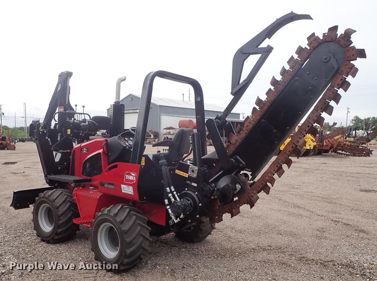 image for item DE5395 2015 Toro RT600 trencher