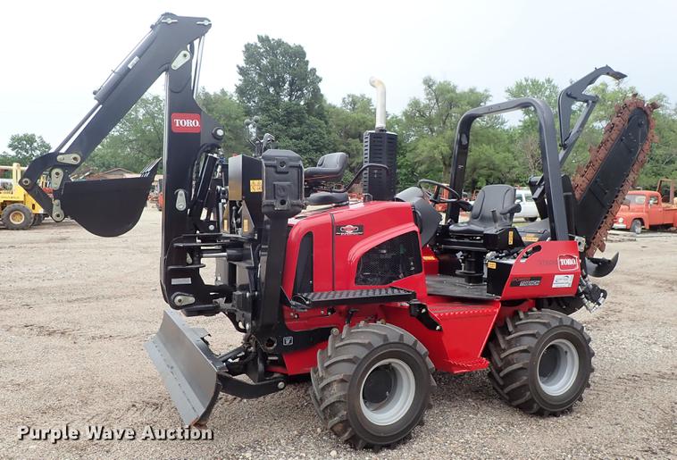 image for item DE5395 2015 Toro RT600 trencher
