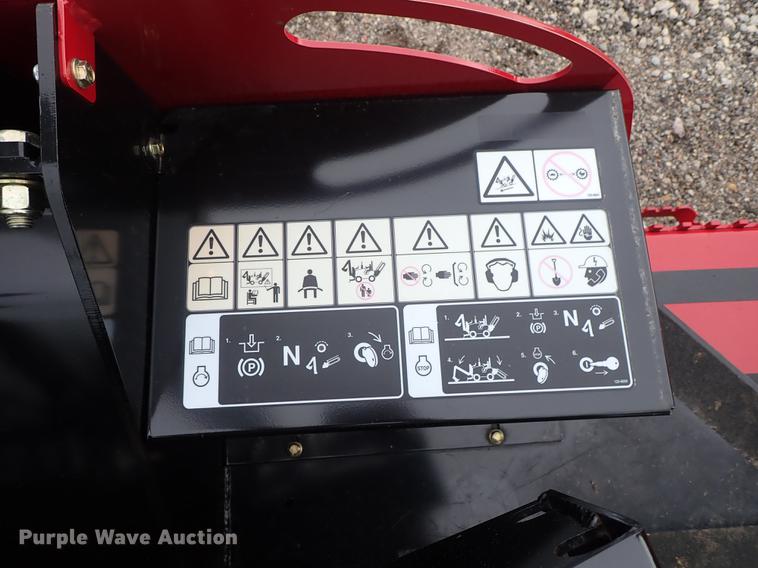 image for item DE5395 2015 Toro RT600 trencher