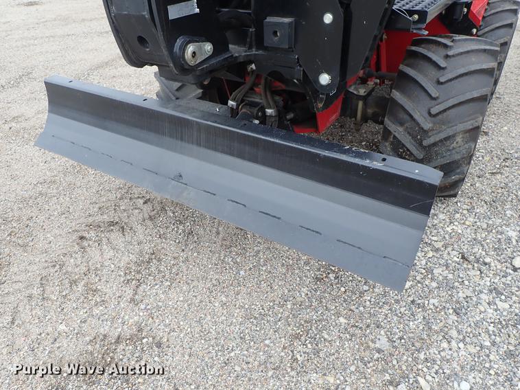 image for item DE5395 2015 Toro RT600 trencher