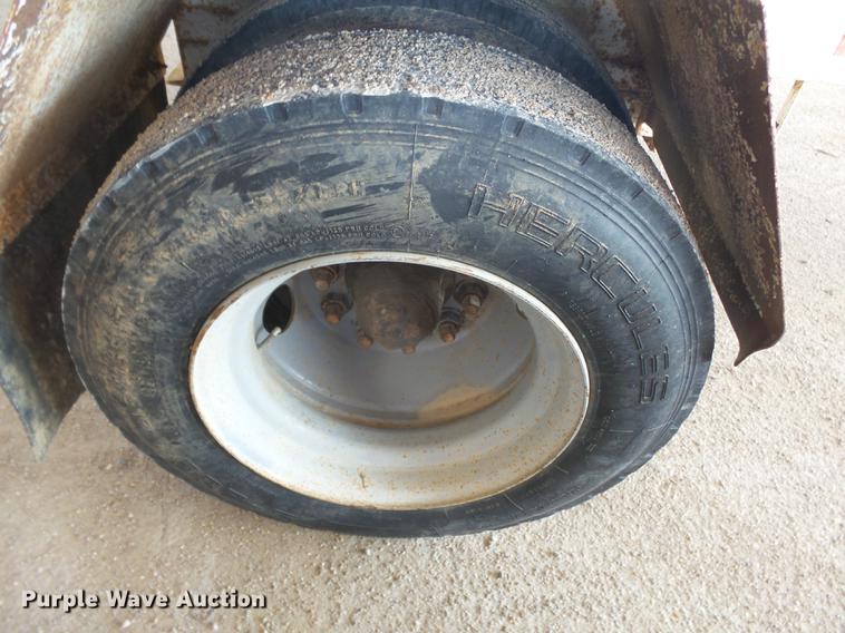 image for item DE7806 2003 HERS Inc P-15 pole trailer