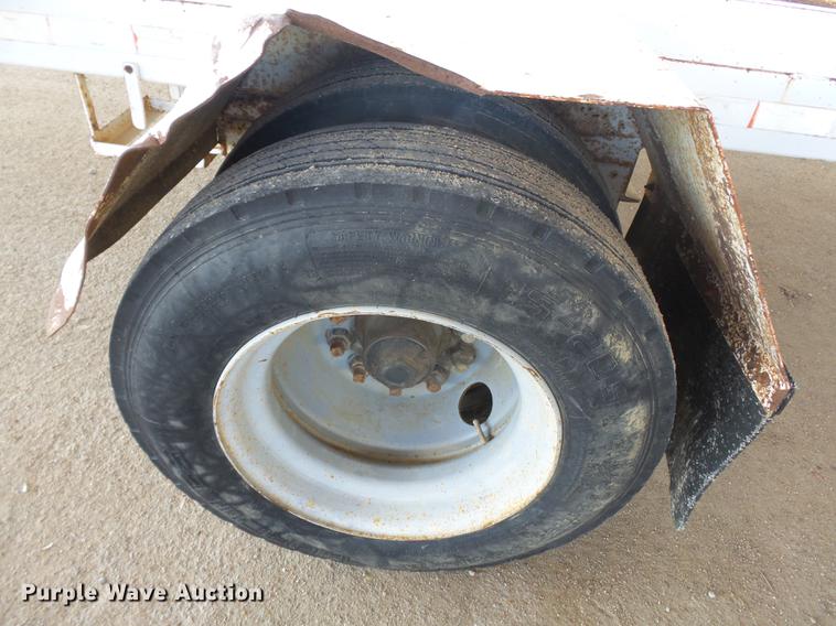 image for item DE7806 2003 HERS Inc P-15 pole trailer