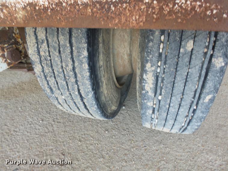 image for item DE7806 2003 HERS Inc P-15 pole trailer