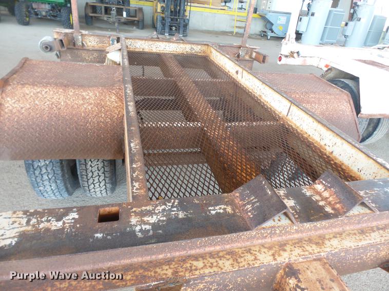 image for item DE7807 2004 R&W pole trailer