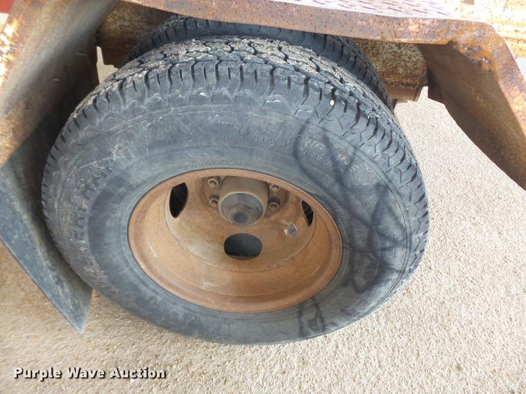 image for item DE7807 2004 R&W pole trailer