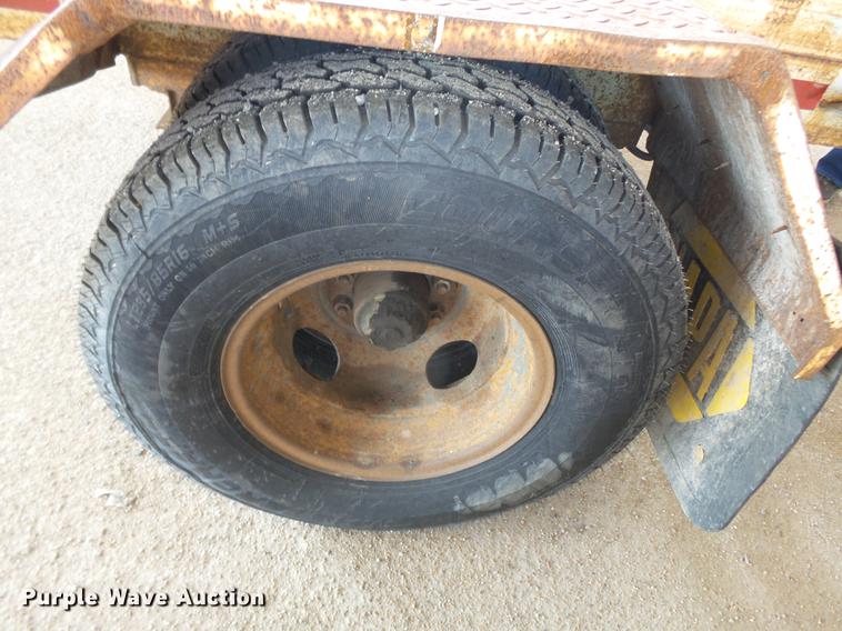 image for item DE7807 2004 R&W pole trailer