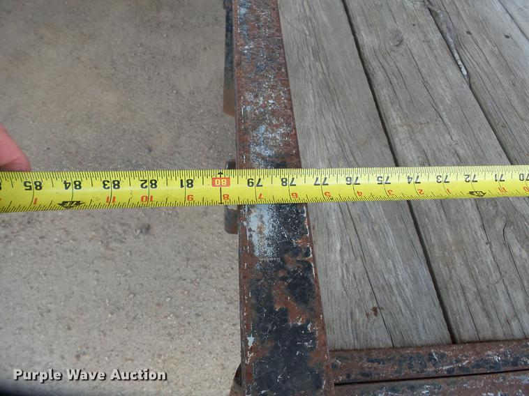 image for item DE7809 1995 R&W utility trailer