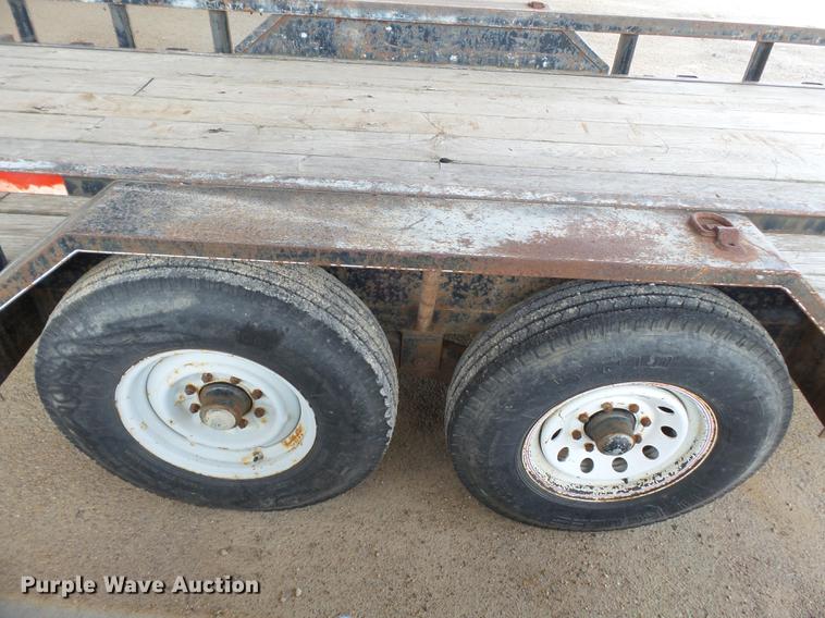 image for item DE7809 1995 R&W utility trailer