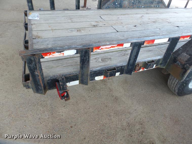image for item DE7809 1995 R&W utility trailer