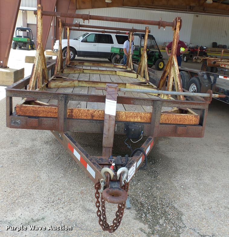 image for item DE7810 1995 R&W utility trailer