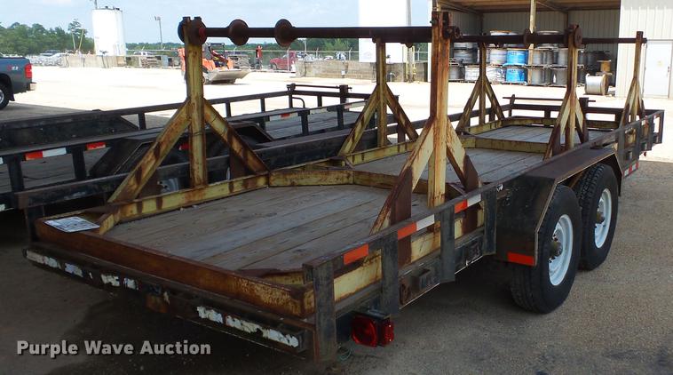 image for item DE7810 1995 R&W utility trailer