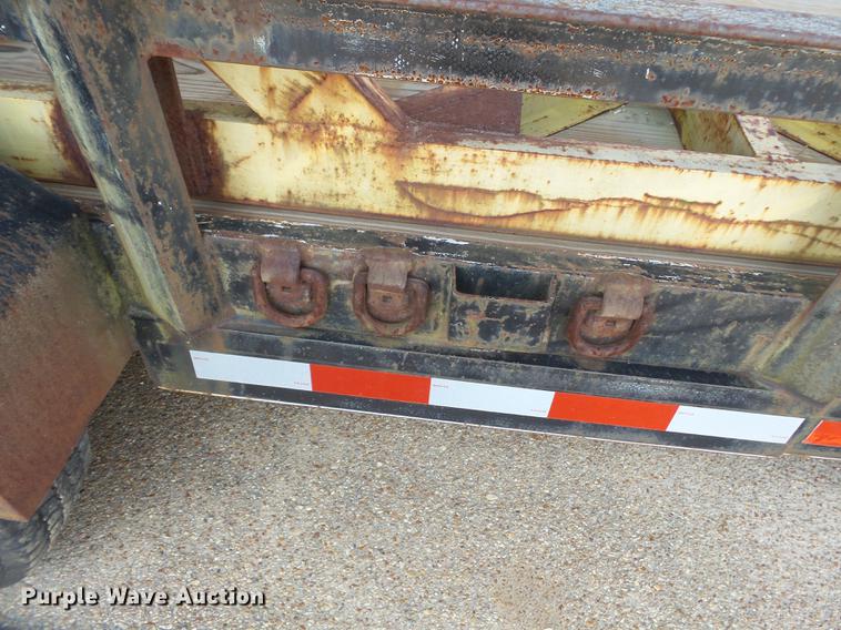 image for item DE7810 1995 R&W utility trailer