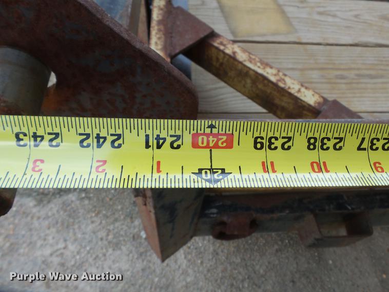 image for item DE7810 1995 R&W utility trailer