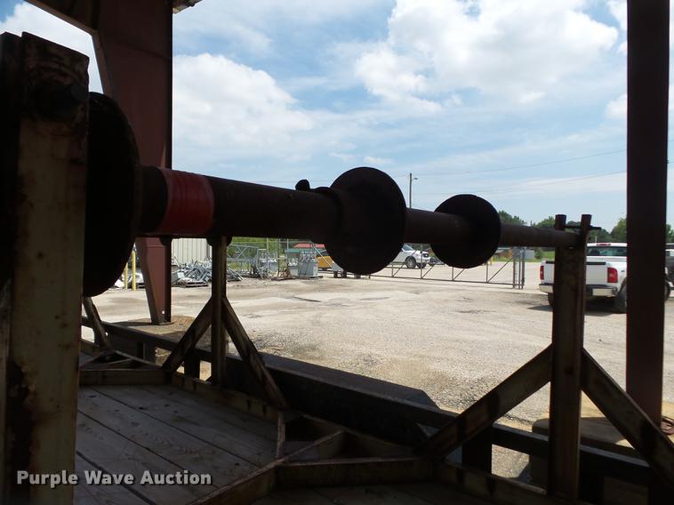 image for item DE7810 1995 R&W utility trailer