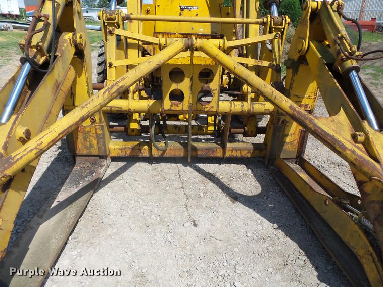 image for item DE7822 Pettibone Super 154A telehandler
