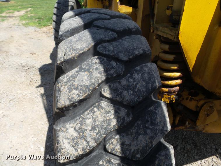 image for item DE7822 Pettibone Super 154A telehandler