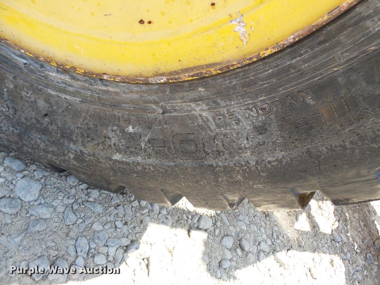 image for item DE7822 Pettibone Super 154A telehandler