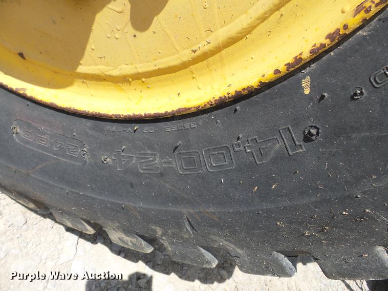 image for item DE7822 Pettibone Super 154A telehandler