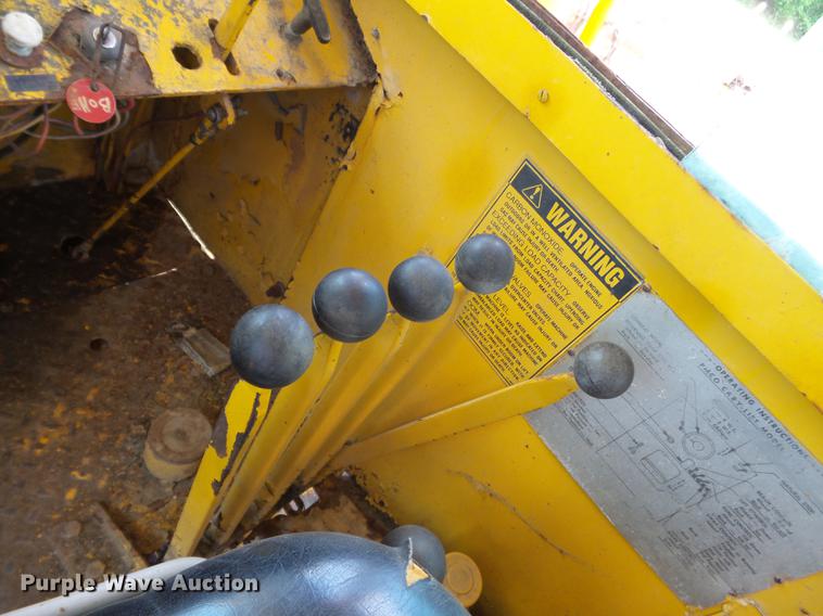 image for item DE7822 Pettibone Super 154A telehandler