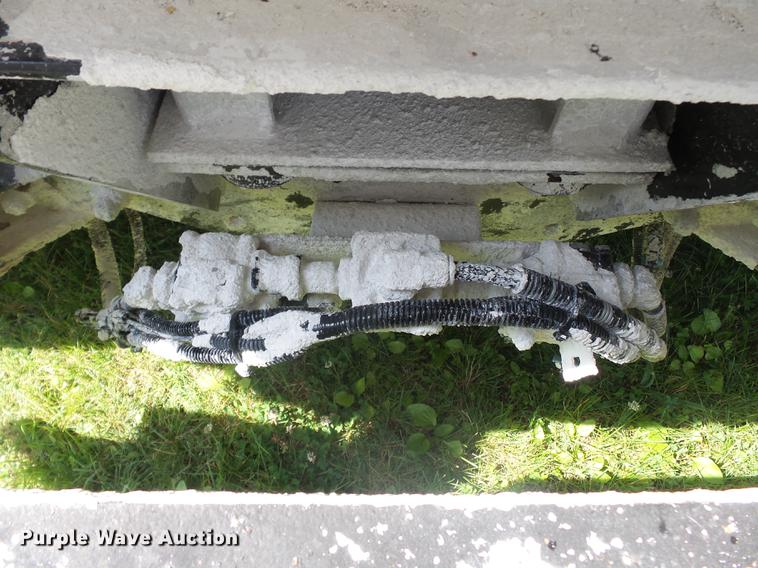 image for item DE7824 2004 Mack CV713 Granite dump truck