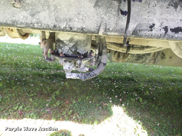 image for item DE7824 2004 Mack CV713 Granite dump truck