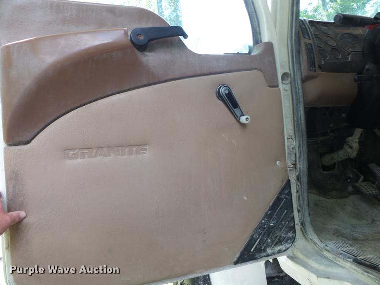 image for item DE7824 2004 Mack CV713 Granite dump truck