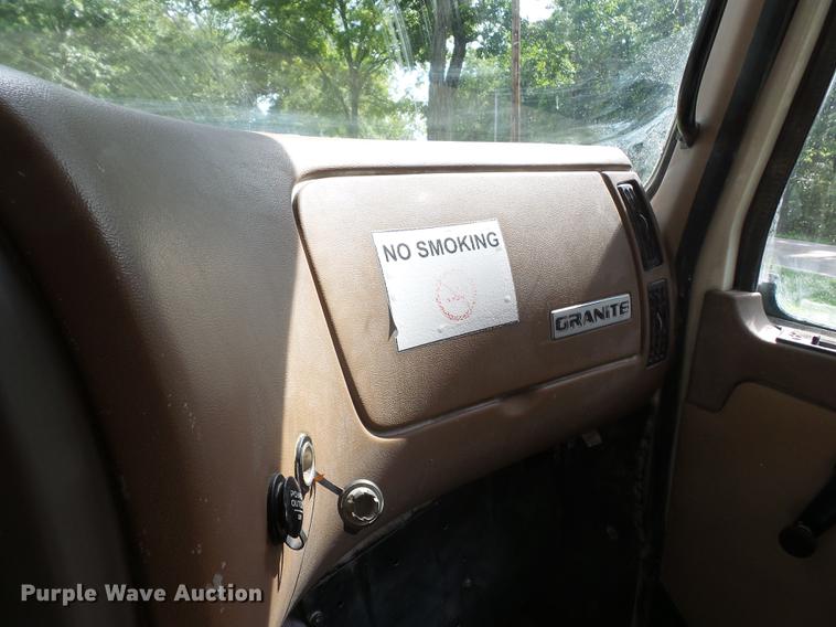 image for item DE7824 2004 Mack CV713 Granite dump truck