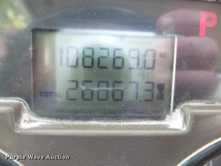 image for item DE7824 2004 Mack CV713 Granite dump truck