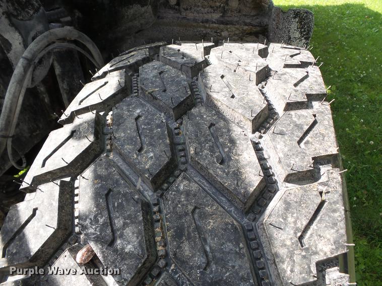 image for item DE7824 2004 Mack CV713 Granite dump truck