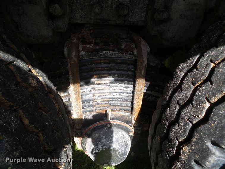 image for item DE7824 2004 Mack CV713 Granite dump truck