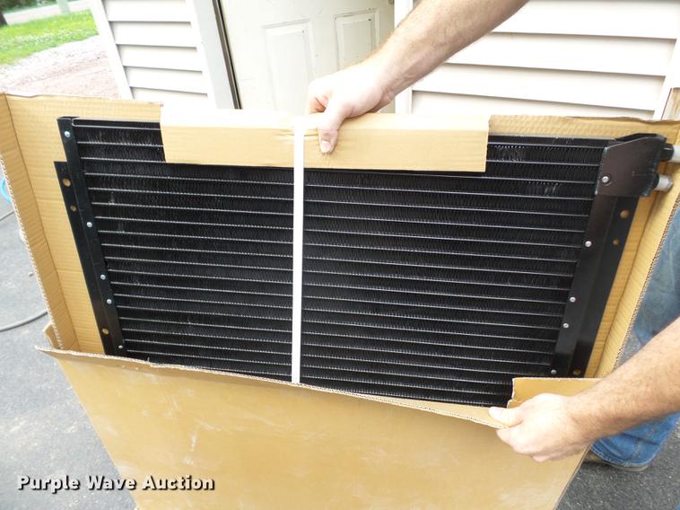 image for item DE7824 2004 Mack CV713 Granite dump truck