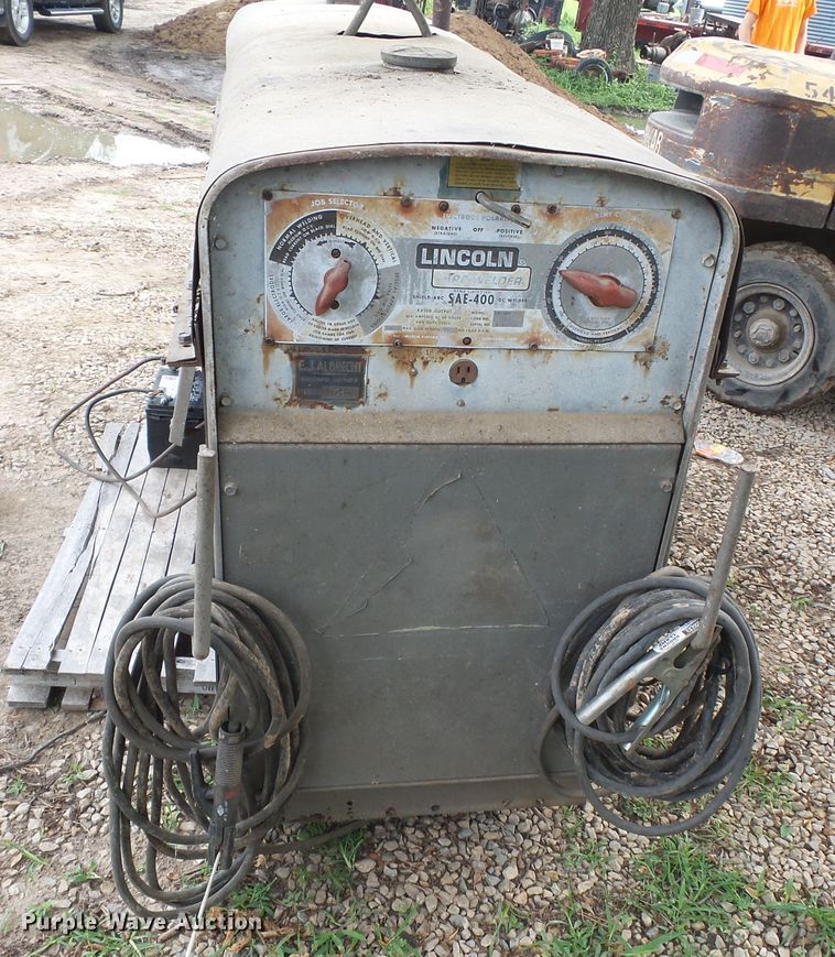 image for item DE7827 Lincoln SAE400 welder