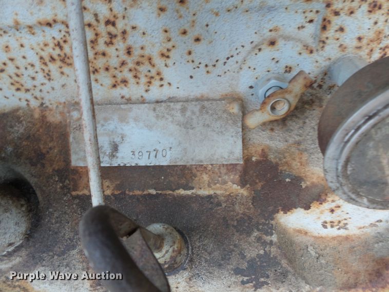 image for item DE7827 Lincoln SAE400 welder