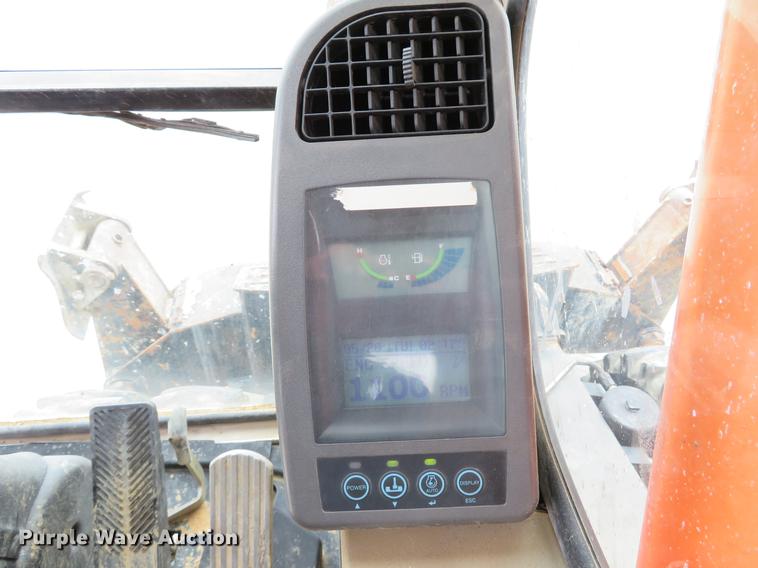 image for item DE8089 2006 Doosan Solar 210WV rubber tire excavator