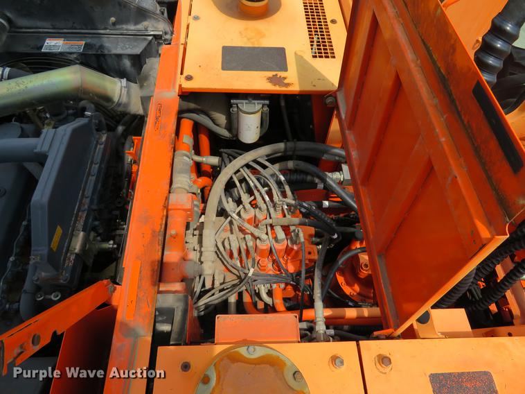 image for item DE8089 2006 Doosan Solar 210WV rubber tire excavator