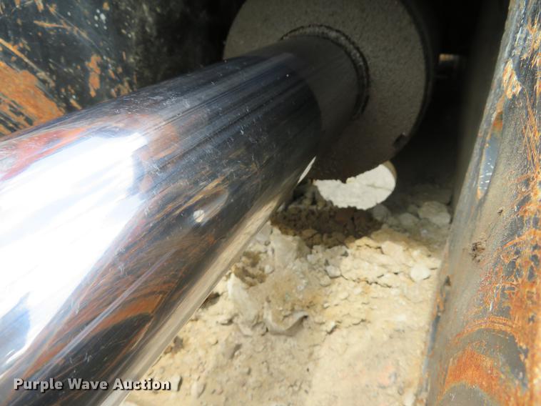 image for item DE8089 2006 Doosan Solar 210WV rubber tire excavator