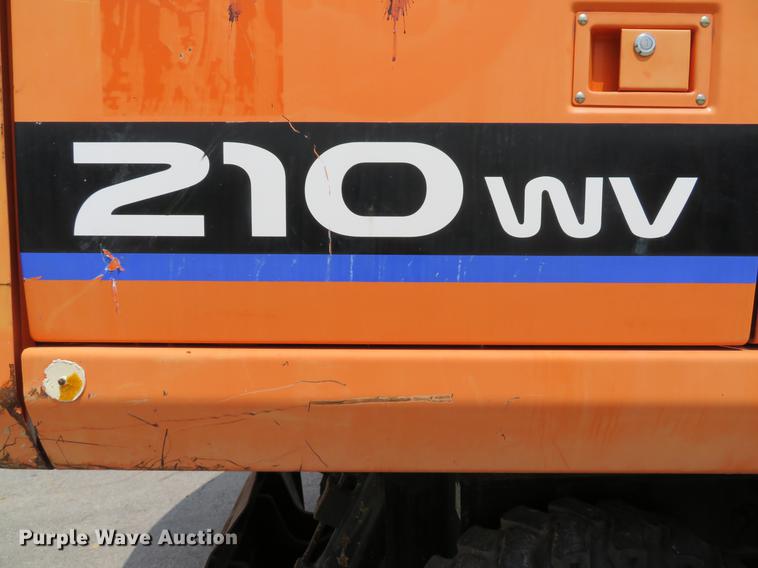 image for item DE8089 2006 Doosan Solar 210WV rubber tire excavator